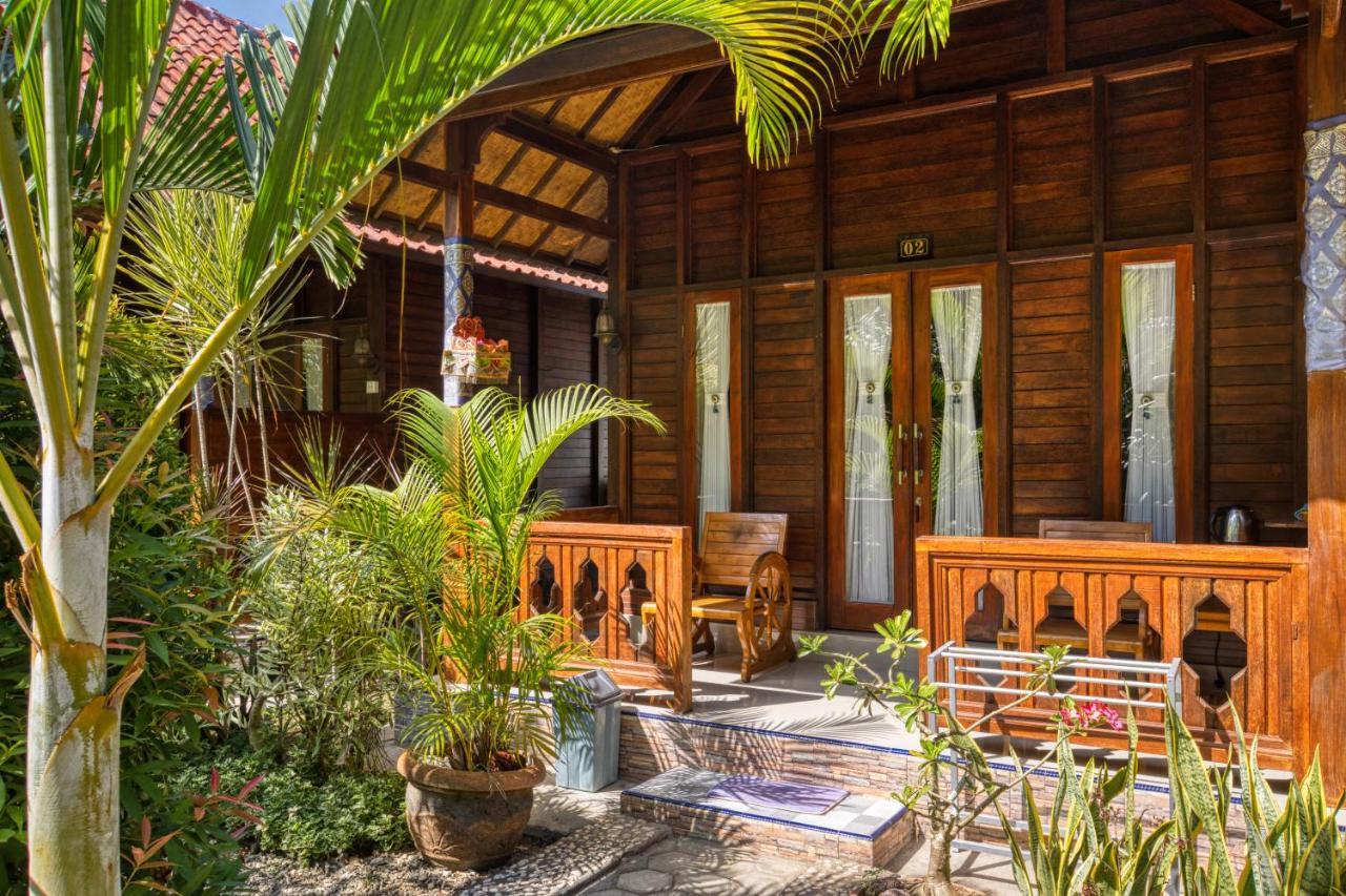 Asoka Bungalows Ped Luaran gambar