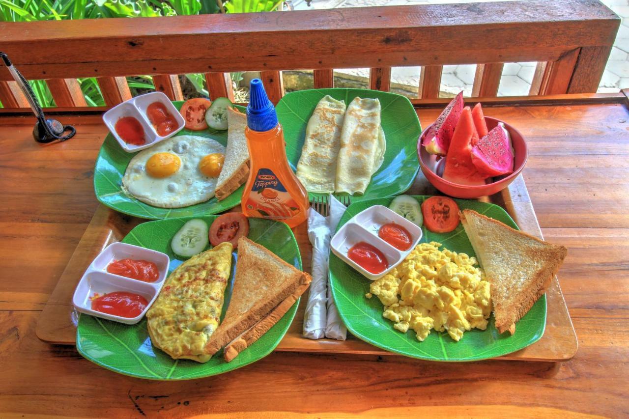 Asoka Bungalows Ped Luaran gambar